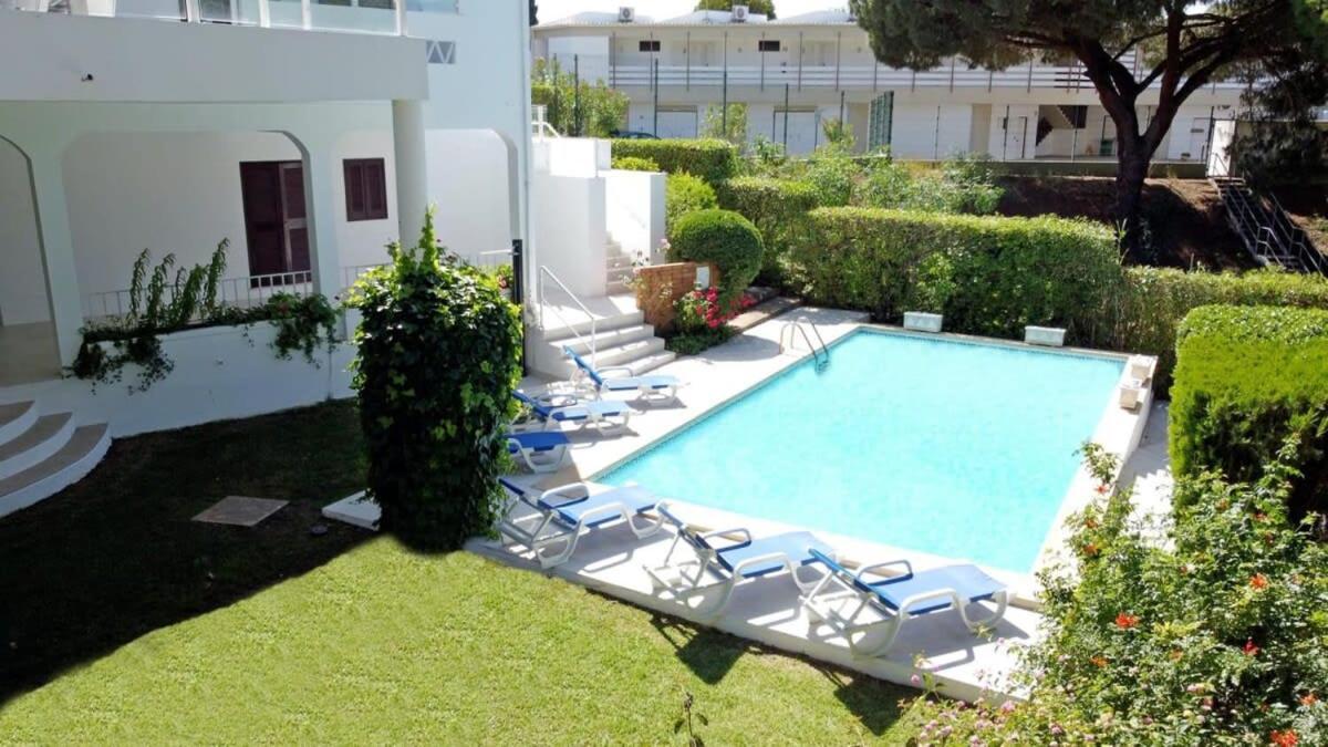 Villa Hibiscus, Great Location In Vilamoura, Lush Green Lawns And Garden Quarteira Buitenkant foto