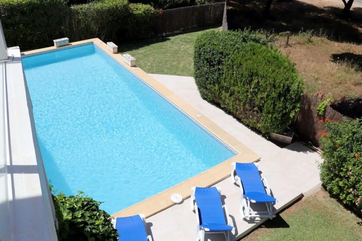 Villa Hibiscus, Great Location In Vilamoura, Lush Green Lawns And Garden Quarteira Buitenkant foto